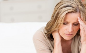 Ménopause : le traitement hormonal substitutif peut prévenir la dépression