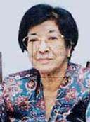 Allahyarham Tan Sri Dr Salma Ismail.