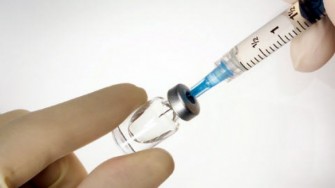 Vaccin contre  les méningites et les pneumonies